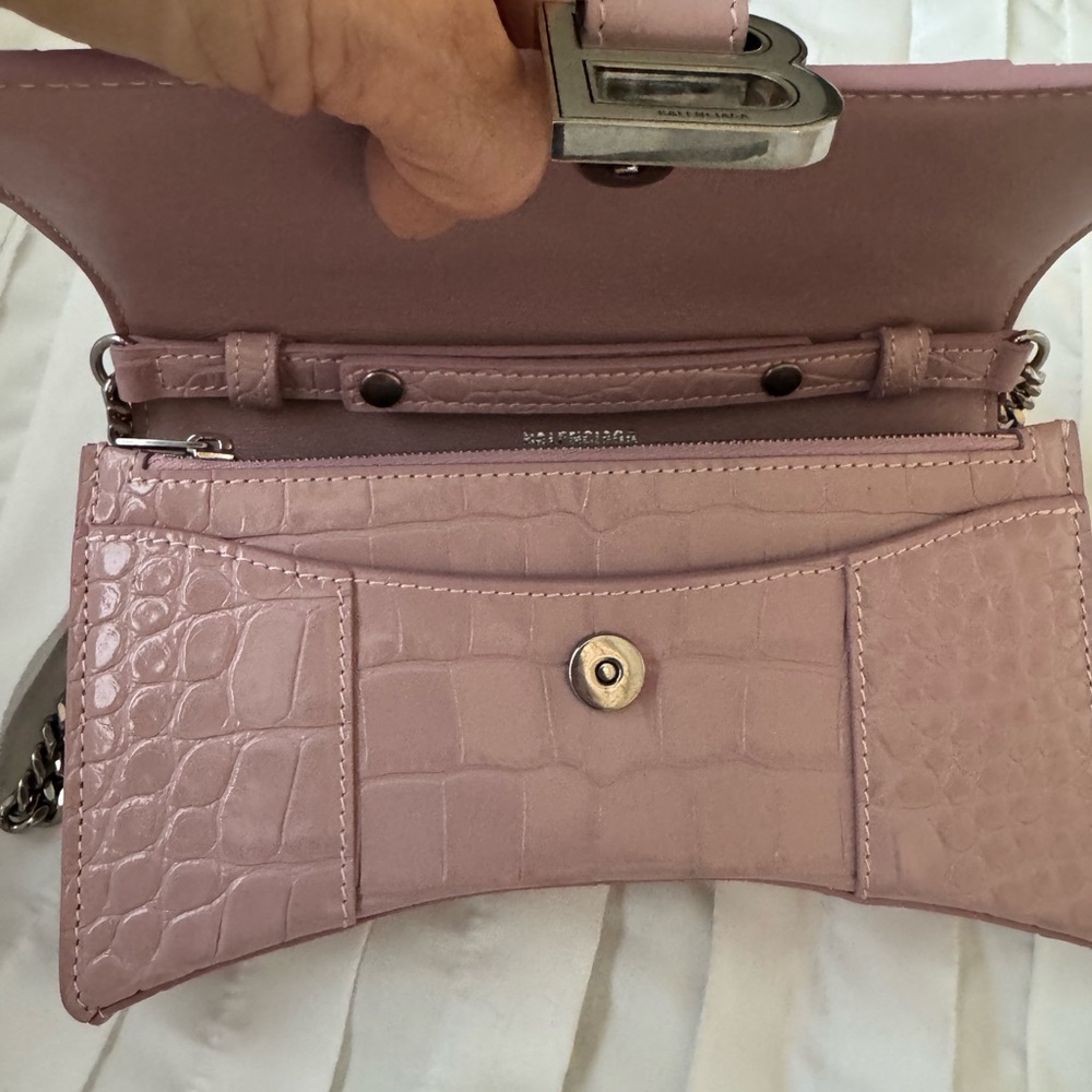 Balenciaga Pink Croc-Embossed Women's Bag - Picture 2 of 12